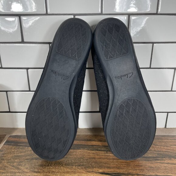 Clarks Carly Wish Womens 7.5 Shoes Black Tiger Print Slip On Cloudsteppers Flats - Picture 7 of 12